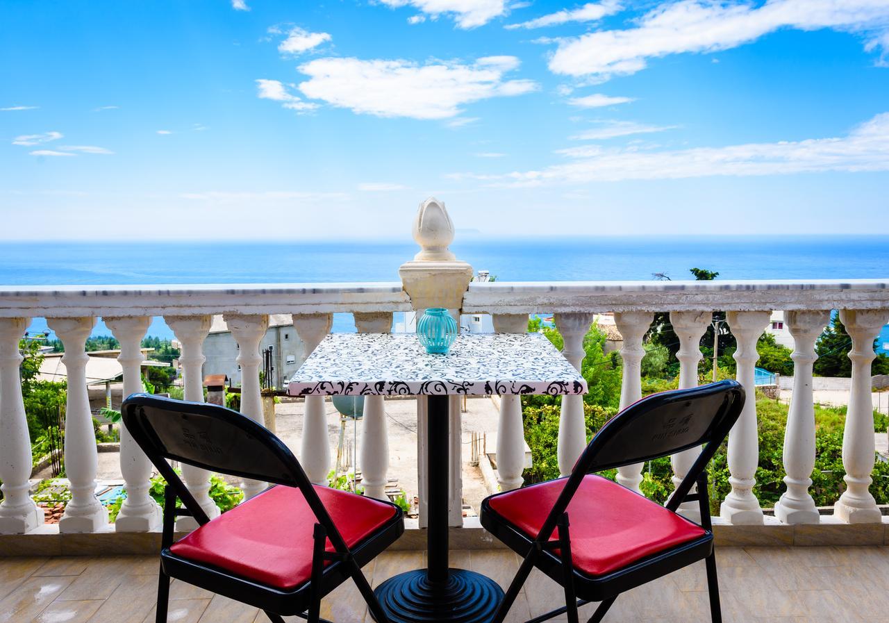 Dorvin Apartments Dhërmi Екстериор снимка